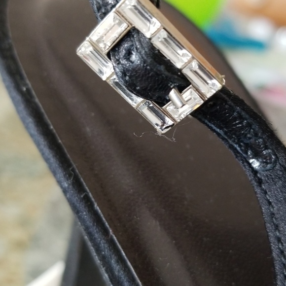 Like New Vera Wang Black Satin with Crystals - Picture 5 of 8